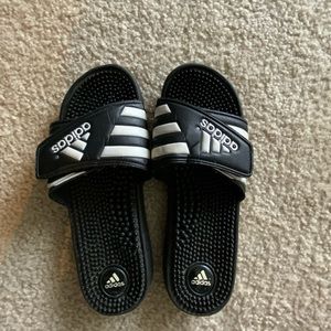 Adidas Adissage Slides